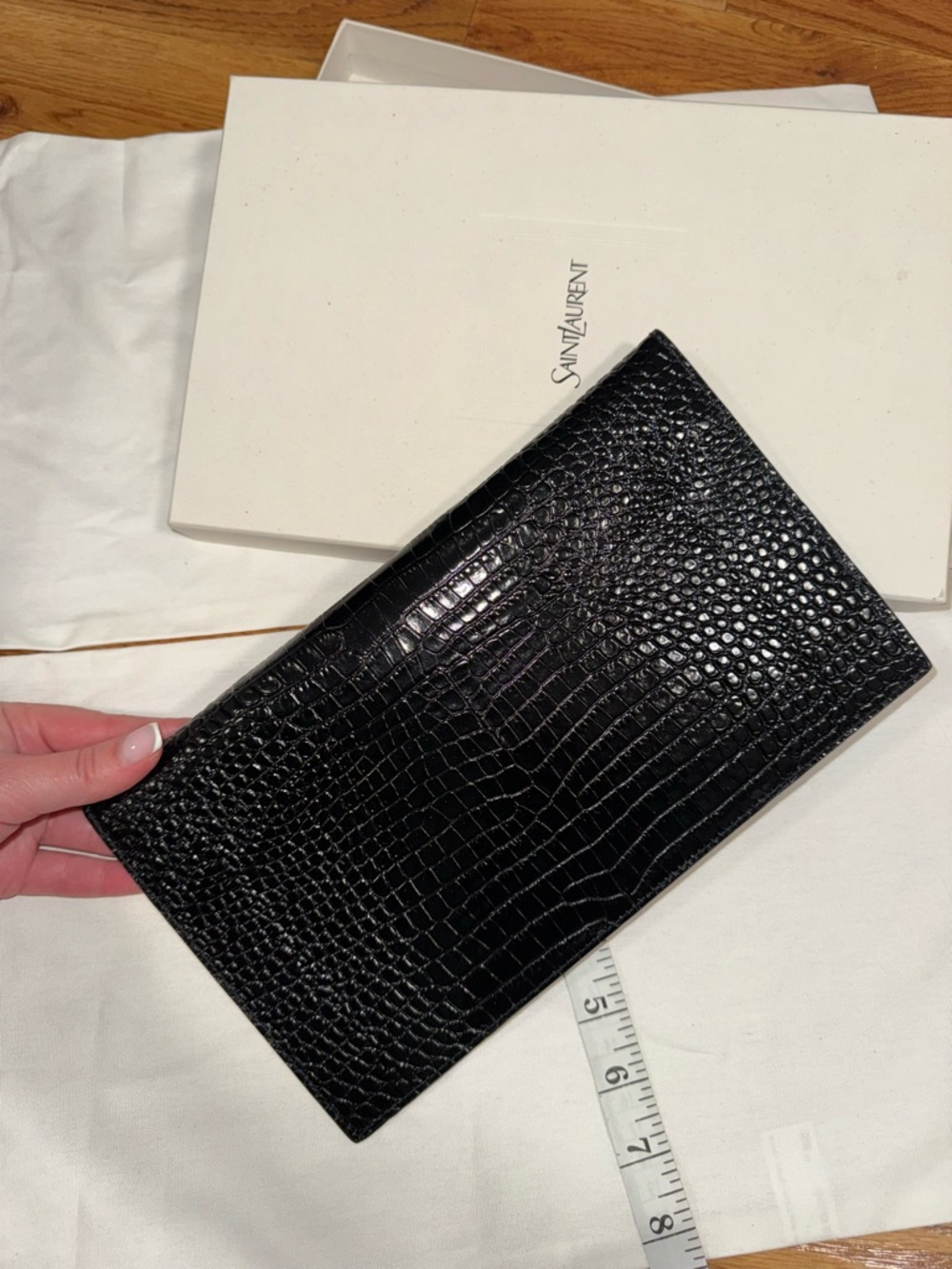Saint Laurent Black Croc-Embossed YSL Logo Envelope Clutch - Picture 4 of 4
